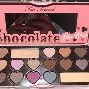 Too Faced Chololate bar bon bons pallet